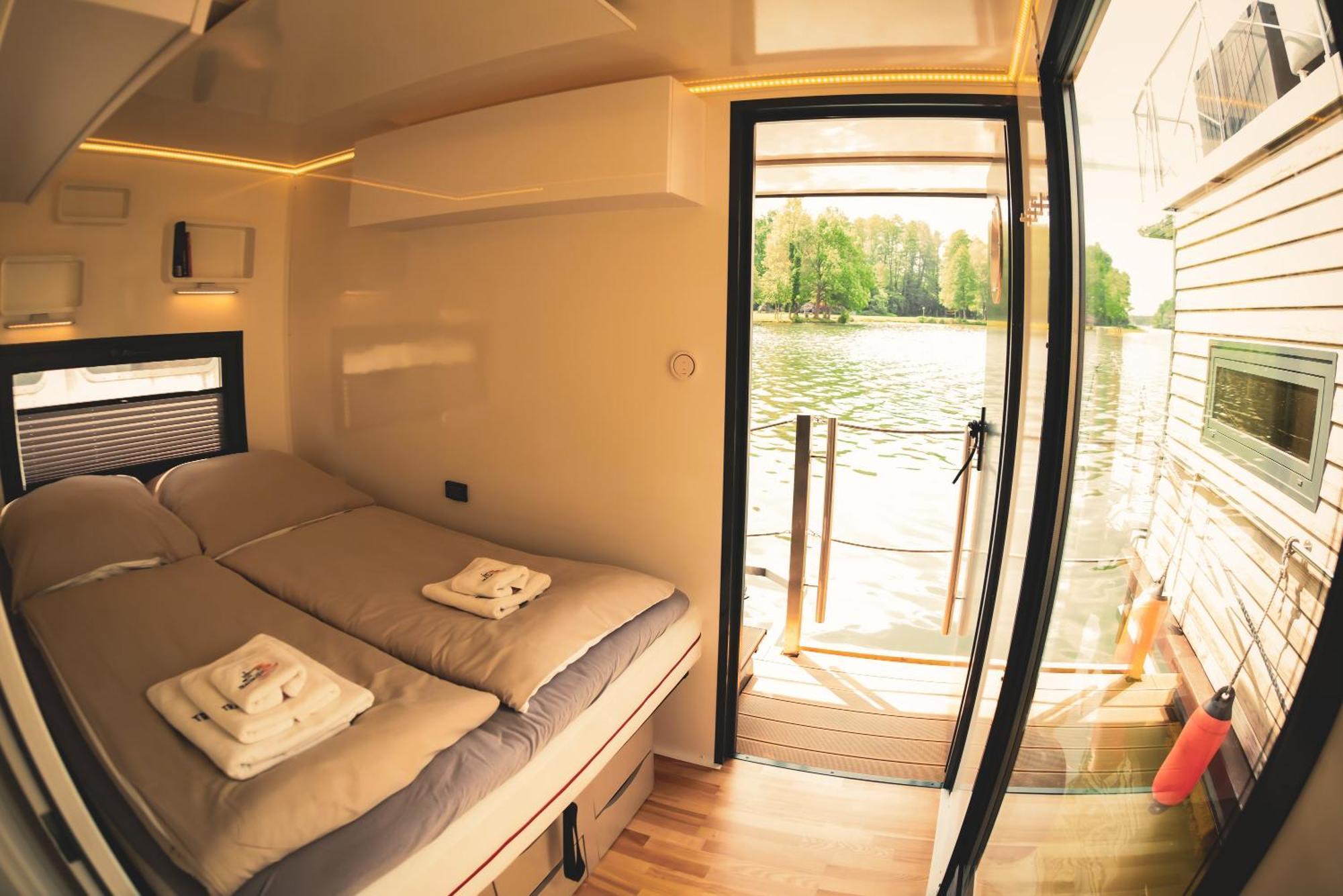 Traumzeitboot2 Auf Dem Scharmuetzelsee باد سارو المظهر الخارجي الصورة